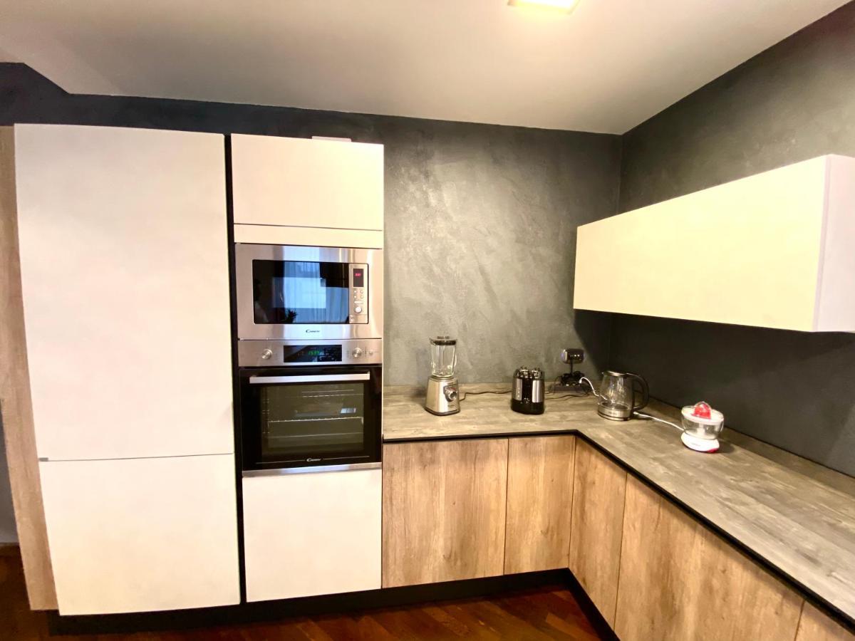 Wood Luxury House Apartamento Pescara Exterior foto
