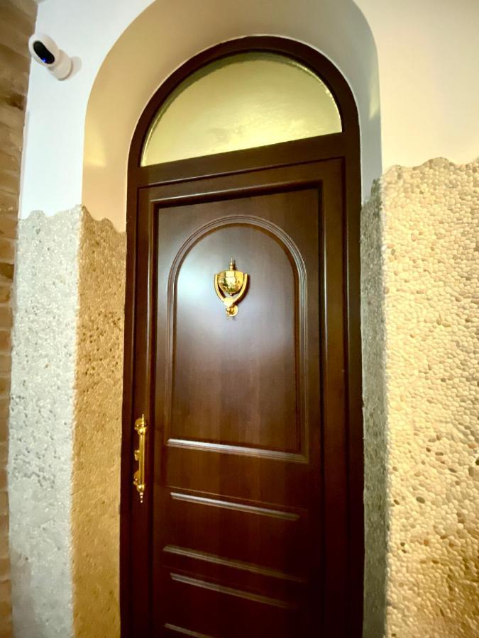 Wood Luxury House Apartamento Pescara Exterior foto